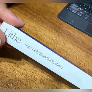 Lithe High Definition Gel Eyeliner — Duo set in Colors Blueprint and Galaxy